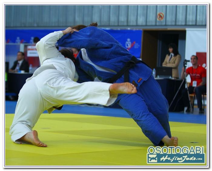 CEU 2011 100157